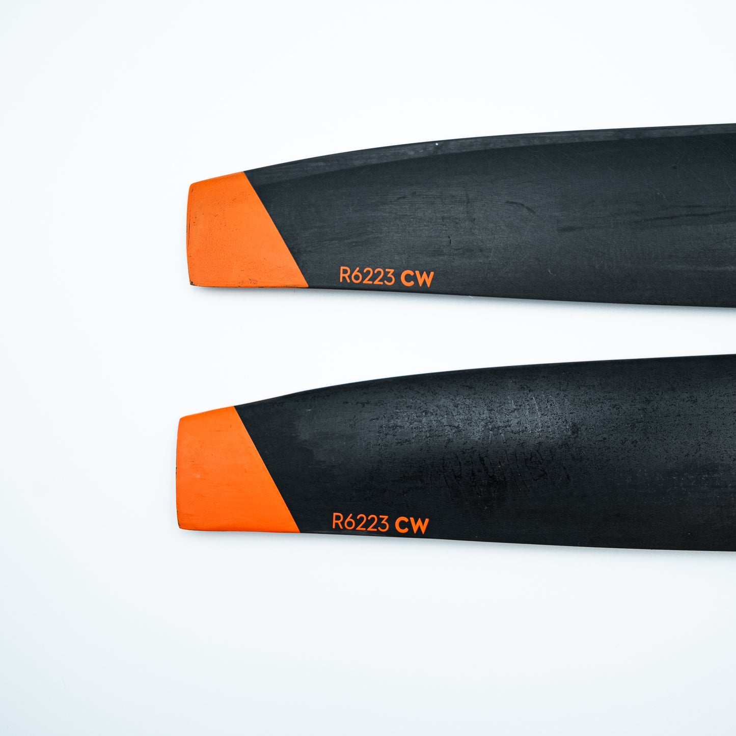 CW Propellers - Set of 2 (T100/LD220) YC.JG.XW000292